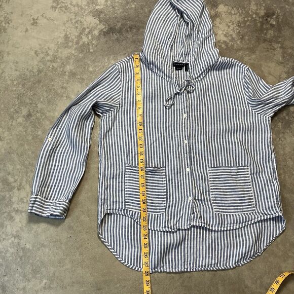 Tahari Top Womens Medium Linen Blue Striped Hooded Button Front‎ Shirt Jacket - Picture 3 of 8